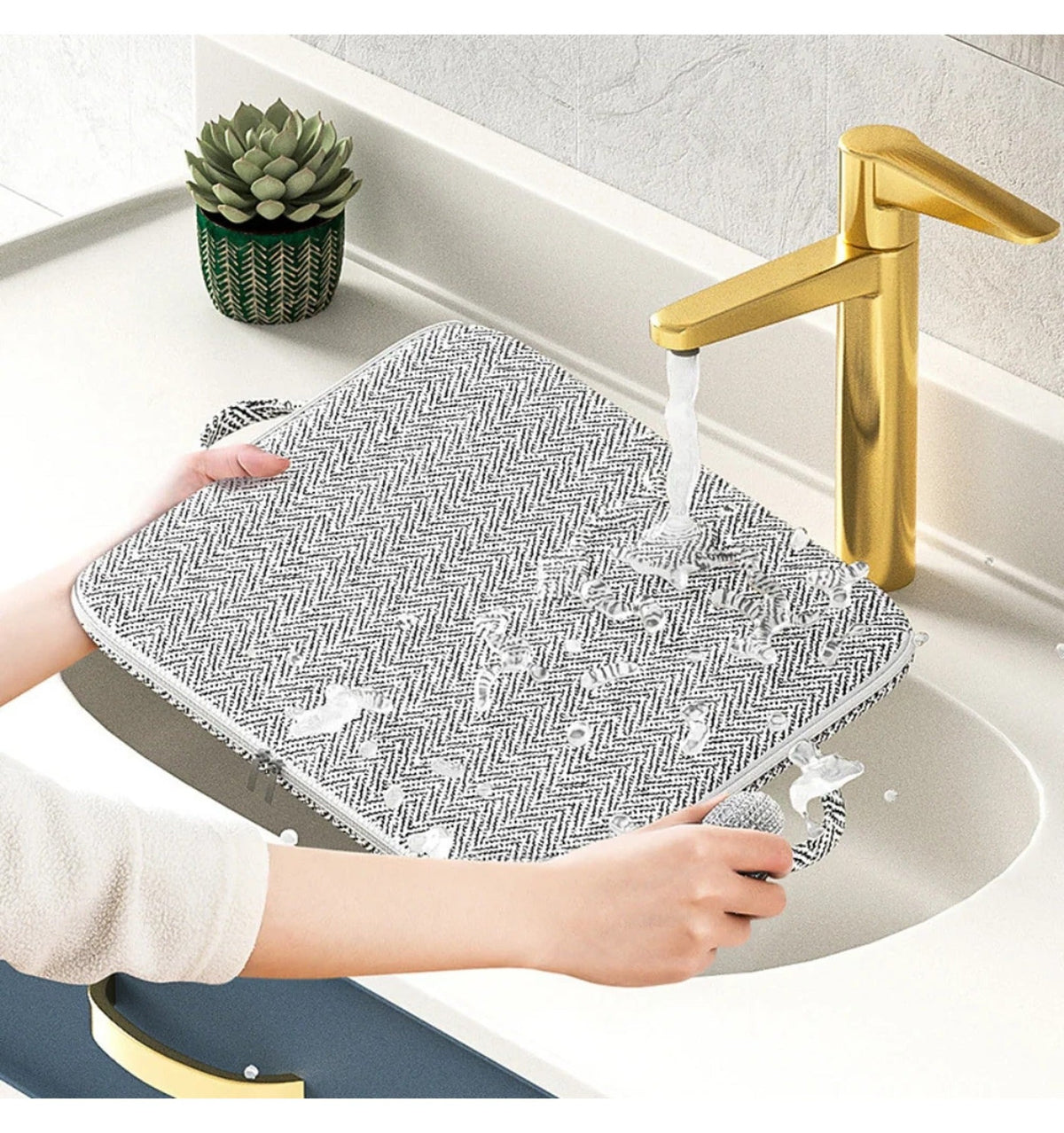 XL Clothes Storage Box: Handles, Detachable Lid